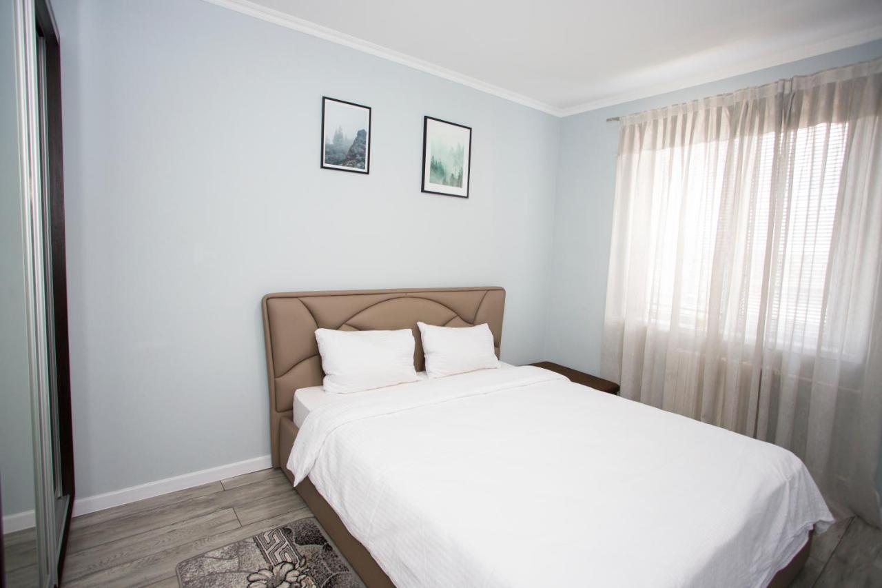 Ferienwohnung Apartament Curat Si Confortabil Str. Ismail 86 In Centrul Chisinaului Exterior foto